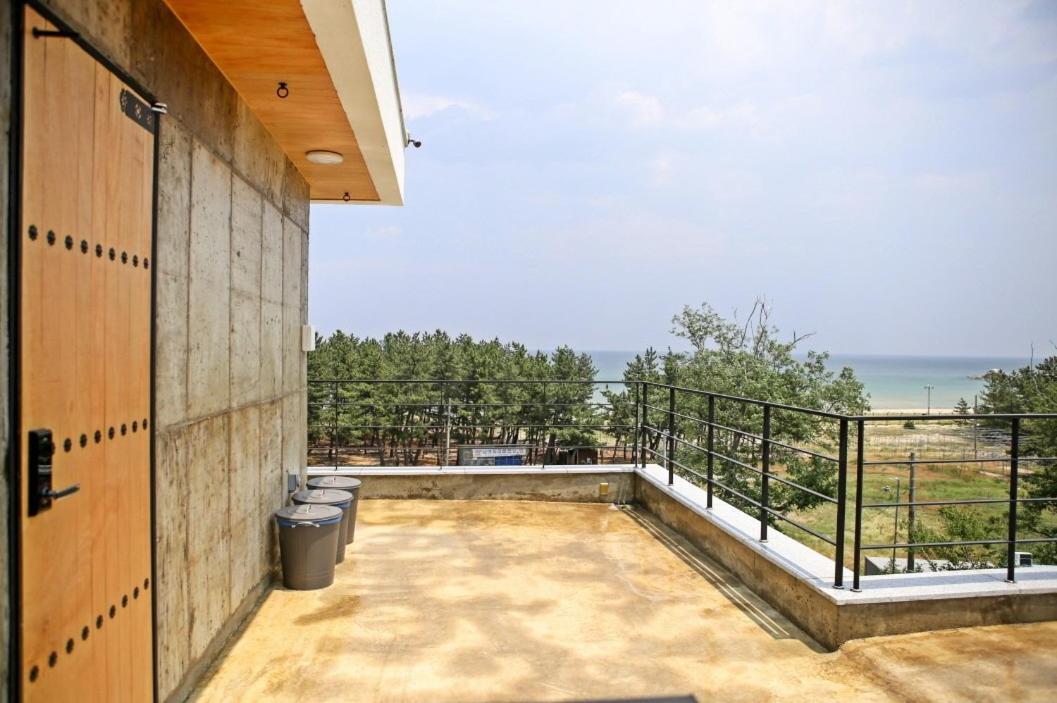 Yangyang Oceanview Pension Gwanggyeongwon Ngoại thất bức ảnh